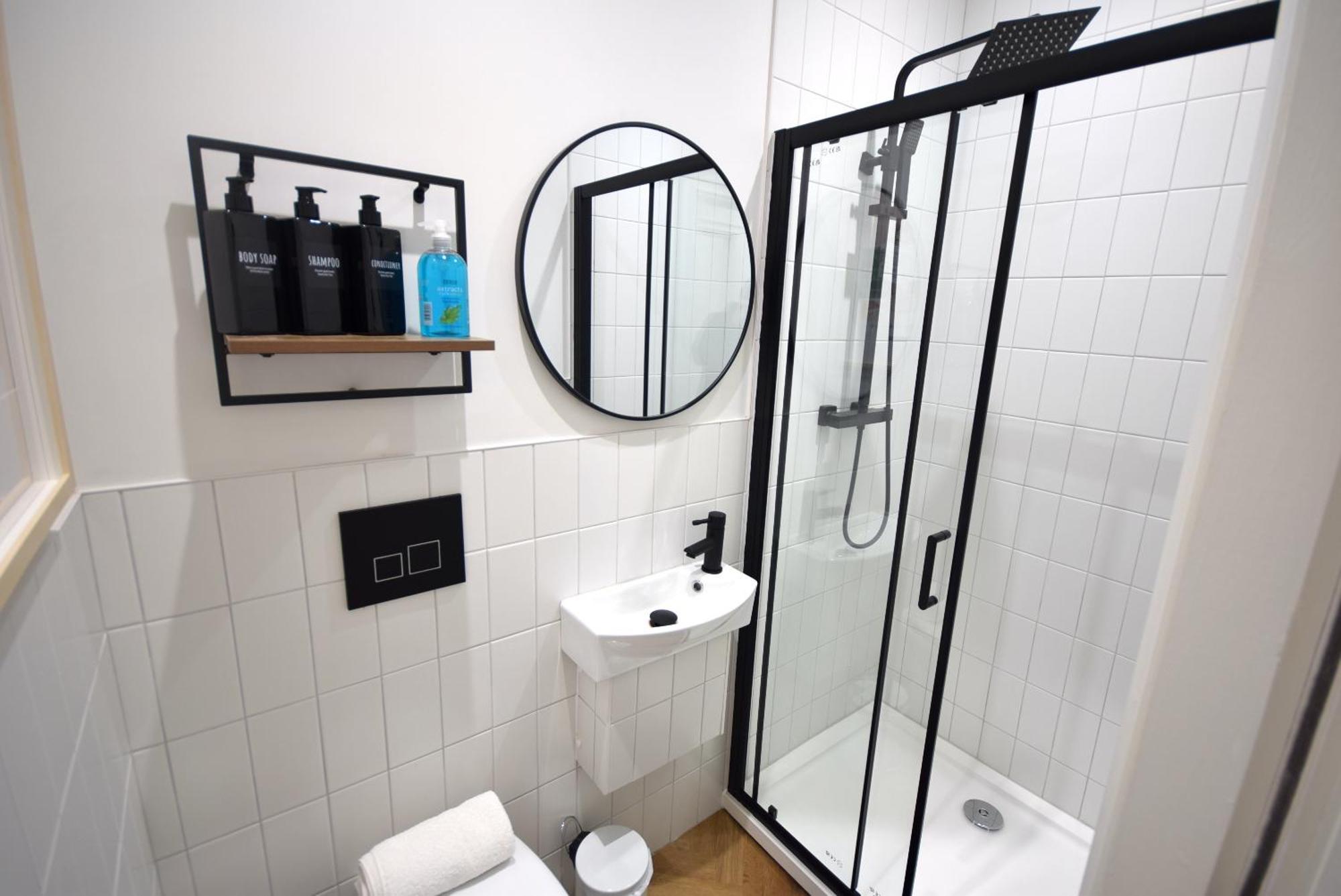 Apartment Cityescape - 2br En-suite Sofa Bed Nq *